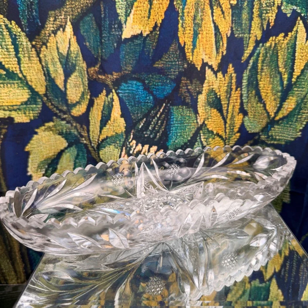 Vintage Clear Pressed Glass‎ Starburst Floral Oval Serving Dish Scalloped Rim